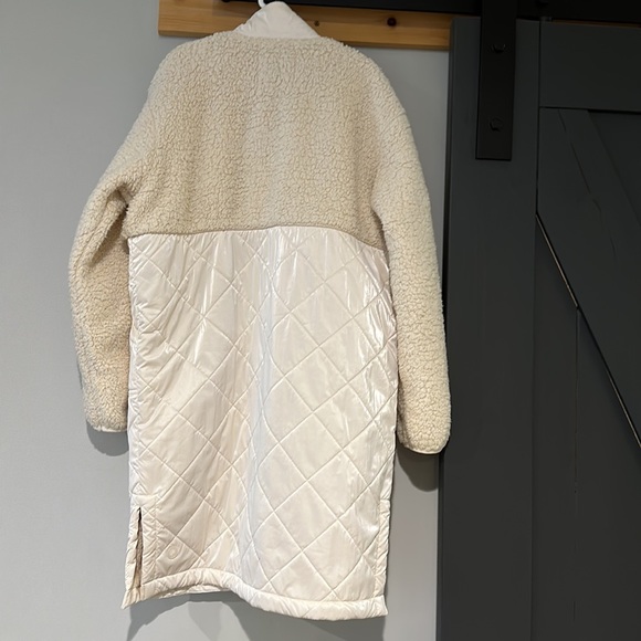 Athleta Girl So Toasty Tugga Long Coat Size Small (7) - Picture 2 of 6